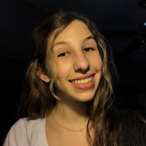 Meet your Posher, Mara